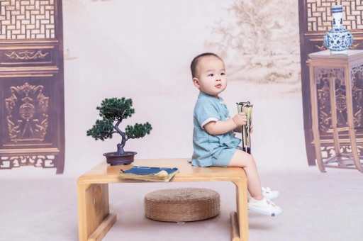 余姚四个月宝宝可以坐着吗